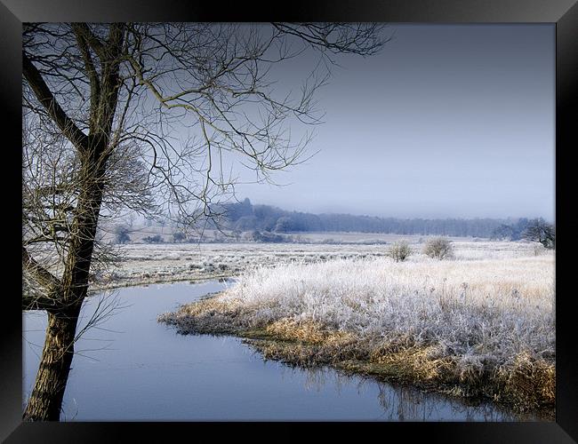 Frosty Morning by the River Wensum Norfolk Framed Print by john hartley