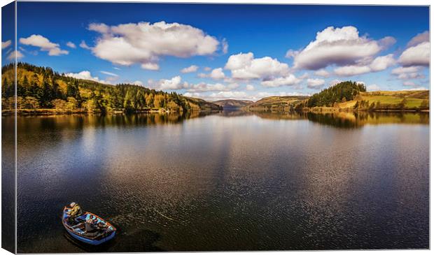  Lake Vyrnwy Nature Reserve Canvas Print by Peter Stuart