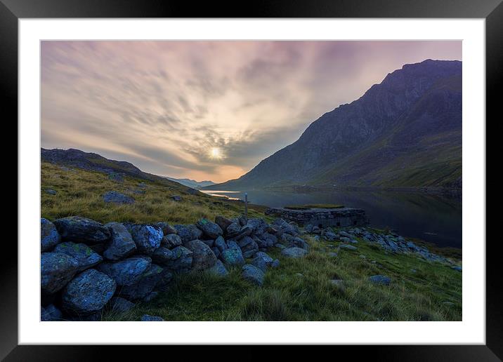 Llyn Ogwen Sunrise  Framed Mounted Print by Ian Mitchell