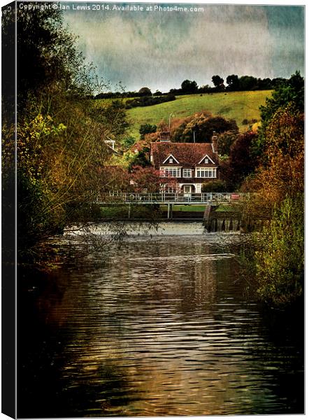 Lardon Chase Seen From Goring  Canvas Print by Ian Lewis