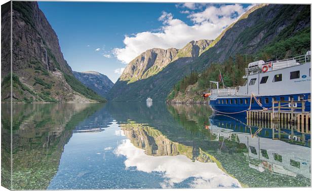  Seeing double on the fjords Canvas Print by Jonathon barnett