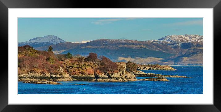 skye view     Framed Mounted Print by dale rys (LP)