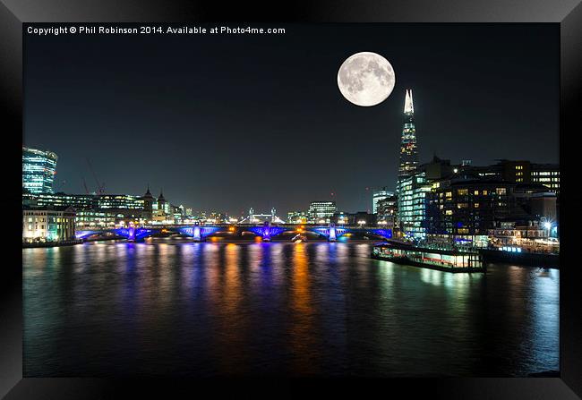 Night on the Thames  Framed Print by Phil Robinson