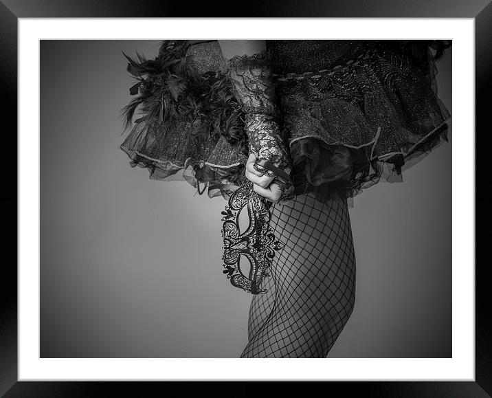  Unmasked Performer.... Framed Mounted Print by Ian Johnston  LRPS