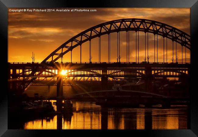 Sun Setting at Newcastle Framed Print by Ray Pritchard