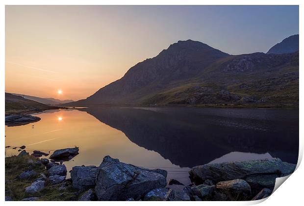 Tryfan at Dawn  Print by Ian Mitchell