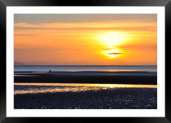  sunset at another place Framed Mounted Print by sue davies