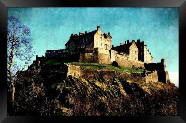  edinburgh castle Framed Print by dale rys (LP)