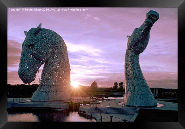 Sunset Over the Kelpies Framed Print by Kevin Askew
