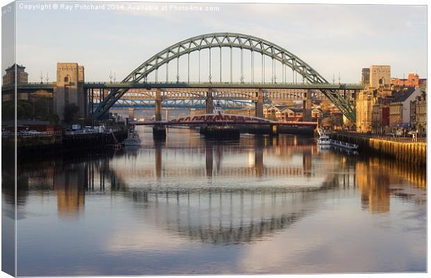 Sun On The Tyne Canvas Print by Ray Pritchard