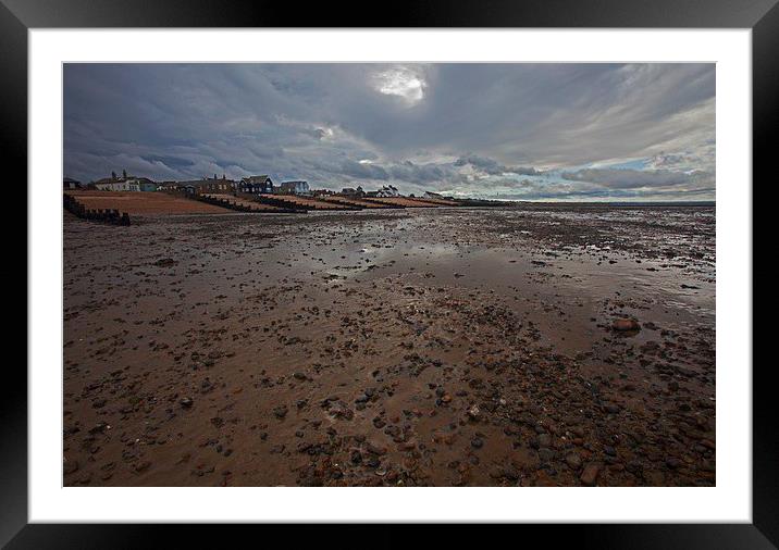  Reeves beach, Whitastable Framed Mounted Print by Stephen Prosser