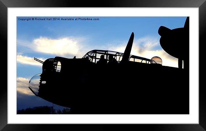  Ready To Go Skip  Framed Mounted Print by Richard Hall