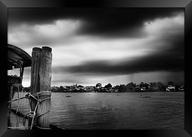  Storms Coming  Framed Print by Dave Rowlands