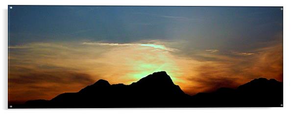  highland sunset Acrylic by dale rys (LP)