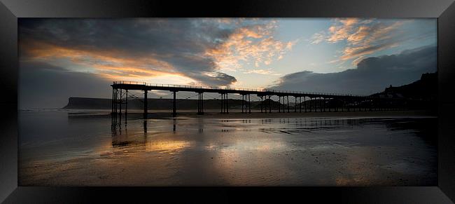 Saltburn Pier at Dawn Framed Print by Dave Hudspeth Landscape Photography