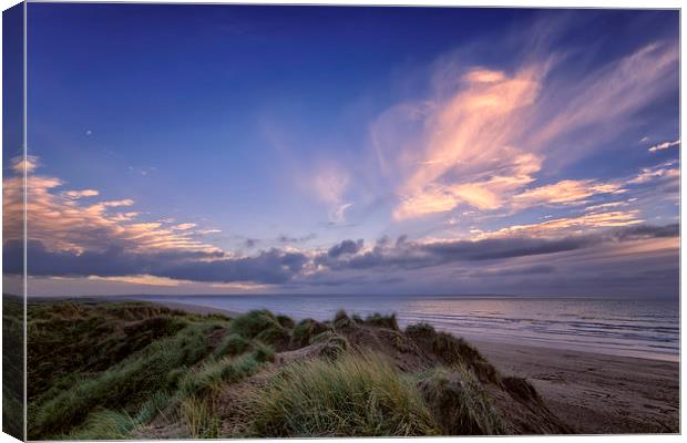   Saunton Sands sunset Canvas Print by Dave Wilkinson North Devon Ph