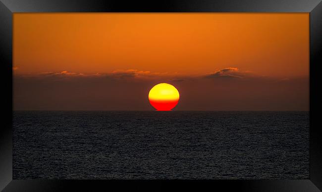  Sunset over the Atlantic Framed Print by Andy McGarry