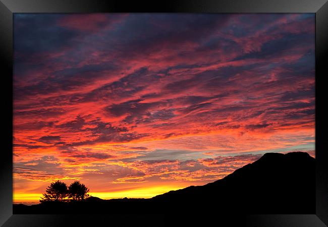  Fire in the sky Framed Print by Rory Trappe