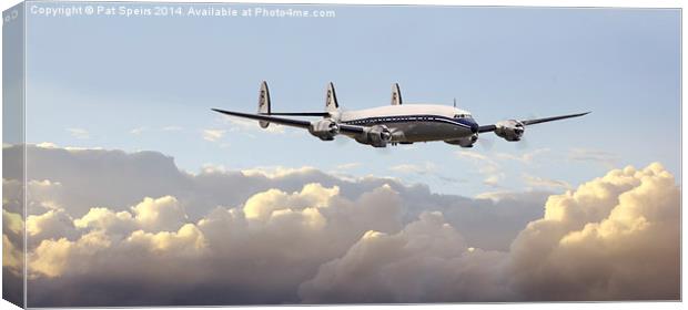  Super Constellation - End of an Era Canvas Print by Pat Speirs