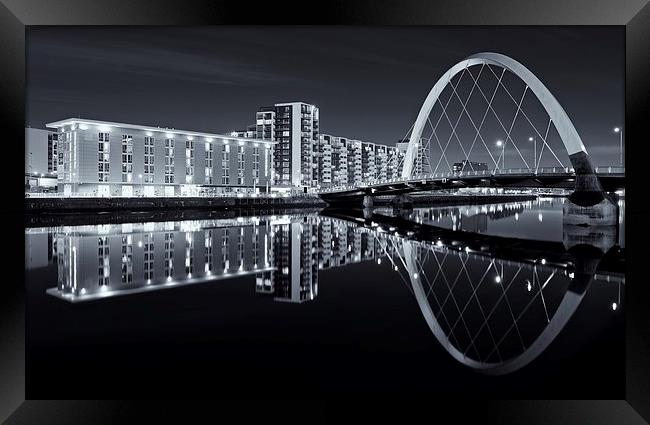  Glasgow's Clyde Arc at night Framed Print by Stephen Taylor