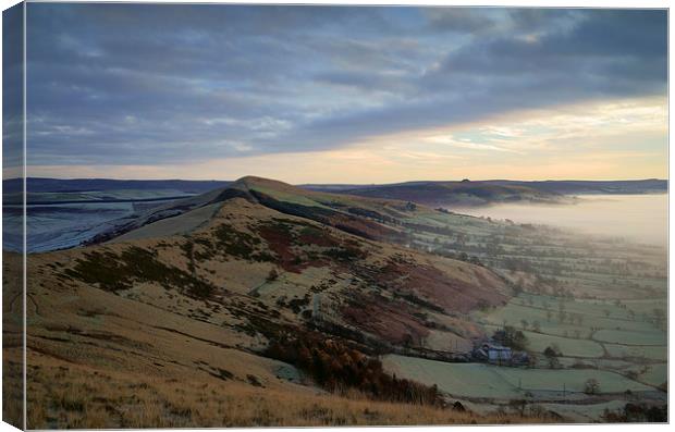 Great Ridge Morning Mist  Canvas Print by Darren Galpin