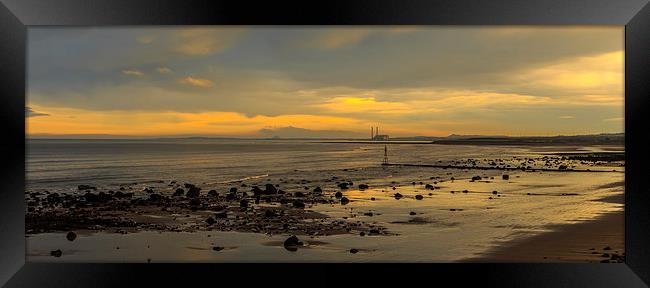  Sunset over Portobello beach Framed Print by Alan Whyte
