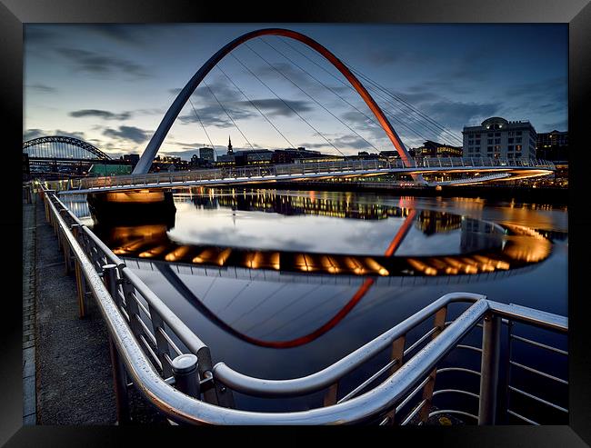 The Gateshead Millenium Bridge Framed Print by Dave Hudspeth Landscape Photography