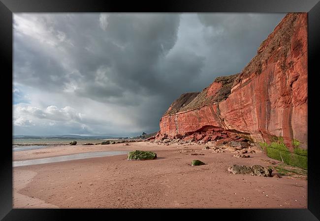 Red Rocks. Framed Print by Mark Godden