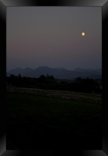 Full Moon In Connemara Framed Print by Duncan Mathews
