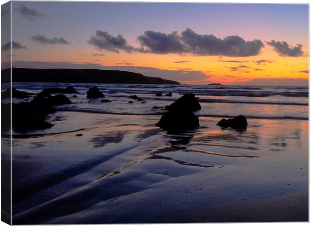  Broadhaven Sunset Canvas Print by Wendy Williams CPAGB