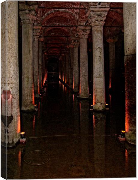 The Basilica Cistern Canvas Print by Tom Gomez