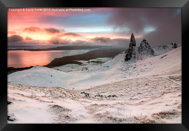  Sunrise at the the old man of Storr Framed Print by David Smith