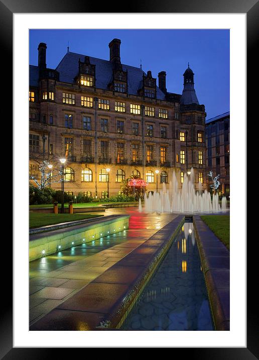 Sheffield Town Hall  Framed Mounted Print by Darren Galpin