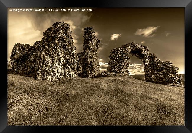  The ruins of Castell Dinas Brân Llangollen Framed Print by Pete Lawless