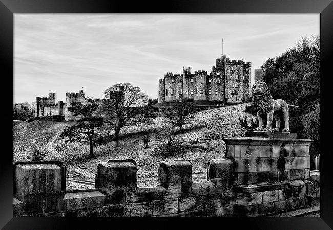  Alnwick Castle Framed Print by Northeast Images