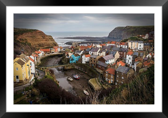  Staithes Framed Mounted Print by Laura Kenny