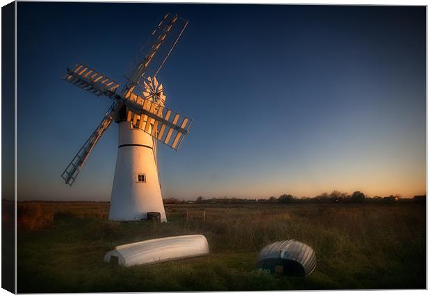 Thurne Windpump Canvas Print by Keith Naylor