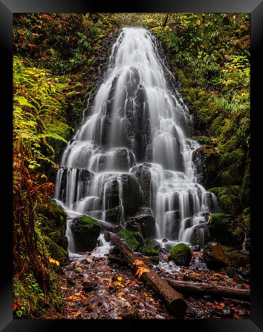  Beautiful fairy falls autumn in Columbia River Go Framed Print by Vishwanath Bhat