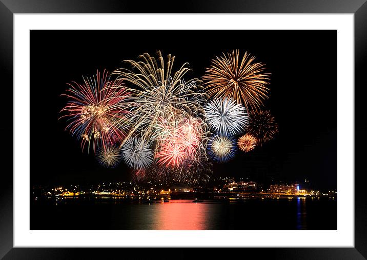  Fireworks Torquay  Framed Mounted Print by Rosie Spooner