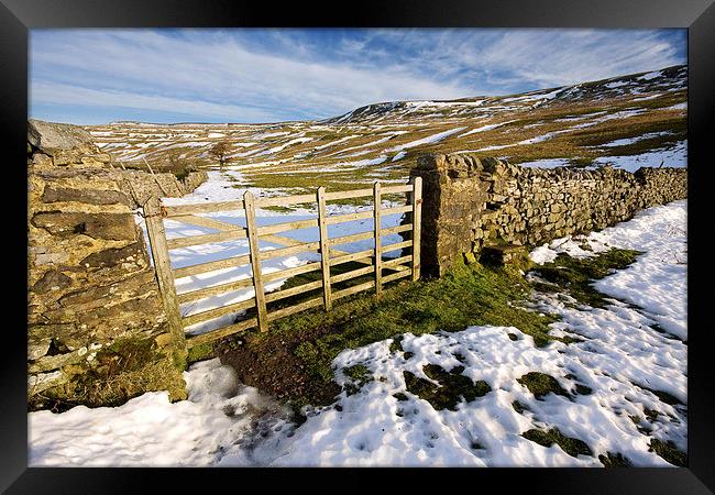 Gate To The Yorkshire Dales Framed Print by Gary Kenyon