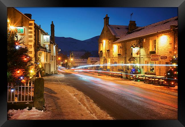 Christmas in Castleton  Framed Print by Darren Galpin