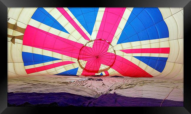  Hot air balloon Framed Print by Tony Bates