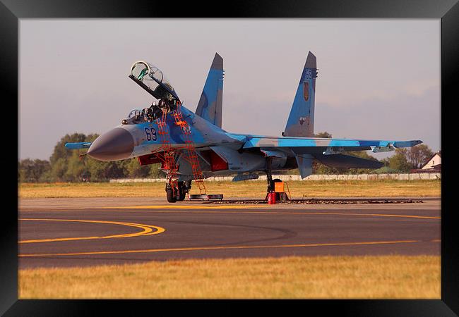  Ukranian Air Force Sukhoi Su-27UB "69" at Radom A Framed Print by Peter Hart