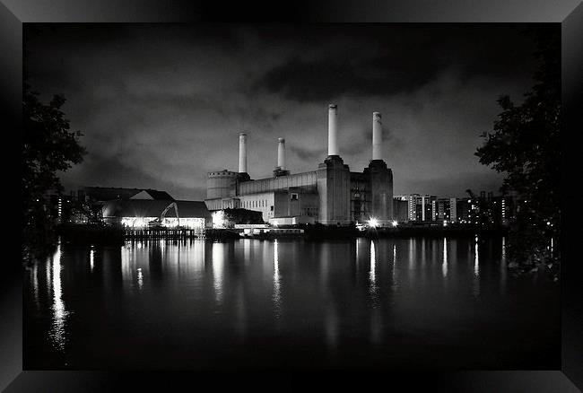  Battersea Power Station Framed Print by Jason Green