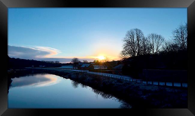  January Sunrise Framed Print by Wayne Laidler