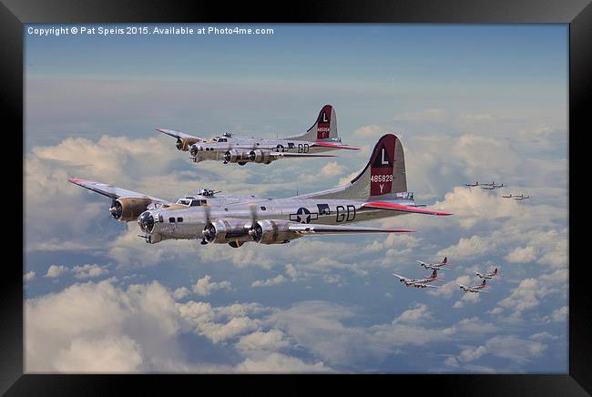 B17 - 381st Bomb Group en-route Framed Print by Pat Speirs