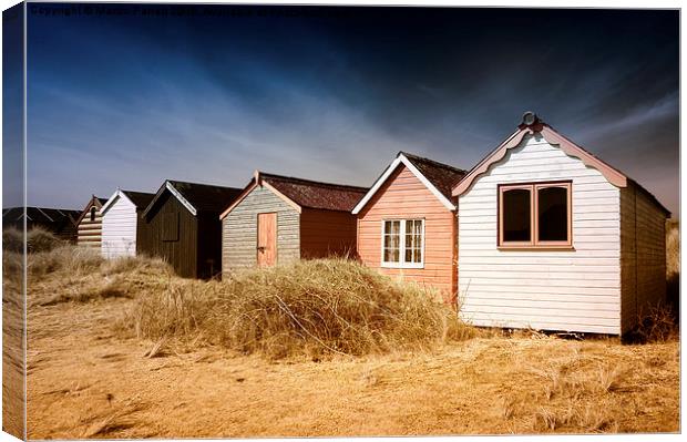 Hunstanton Beach Huts Canvas Print by Martin Parratt