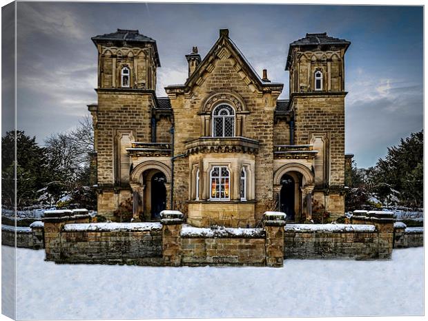  Country house in the Peak District snowy Christma Canvas Print by Robin East