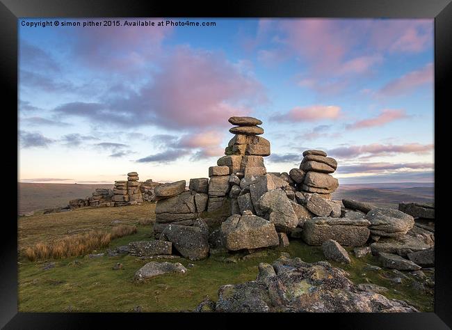  Great Staple Tor Framed Print by simon pither