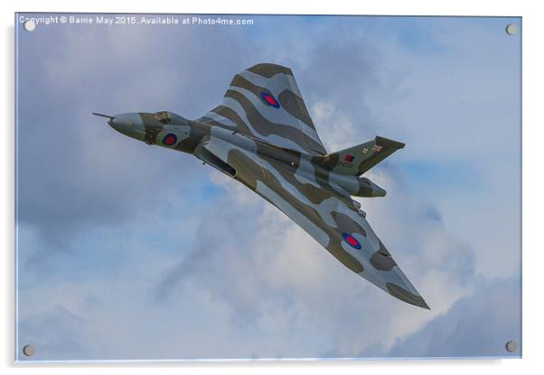 Vulcan XH558 Topside Acrylic by Barrie May